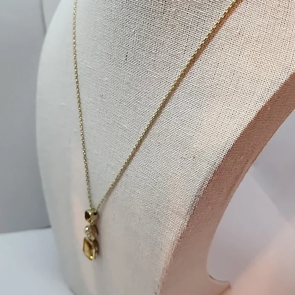 AVON Sparkle Surprise Signed Necklace - Picture 3 of 6